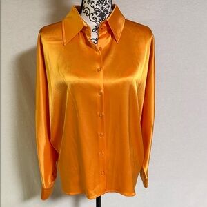 St. John Sophisticated Design Dolman Sleeves Orange Satin Button-Down Shirt